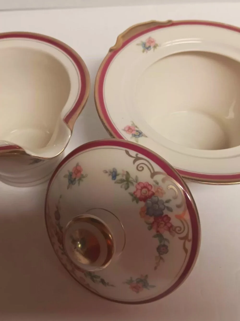 Eschenbach Lohengrin Bavaria A2013, porcelain sugar and creamer set.